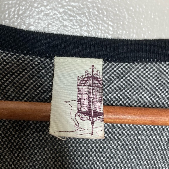 Francesca’s Cape Style Open Cardigan 4/$25 - Picture 3 of 8